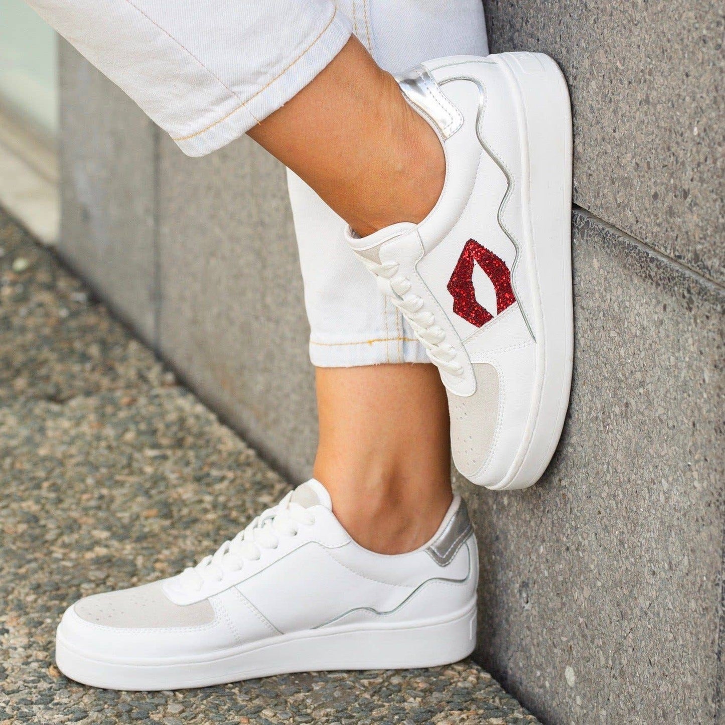 Loulou-Blanc Rouge